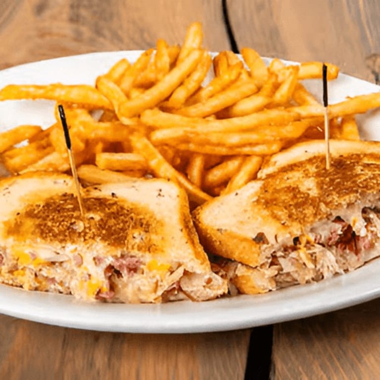 Delicious Reuben Sandwich